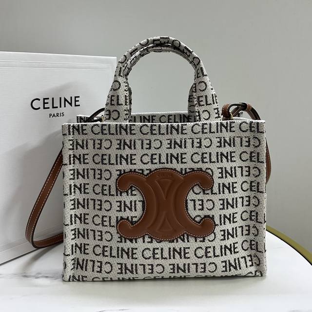 正品级 新品上线celine Cabas Thais 新推出秋季通体印花织物小号托特 牛皮包边 内设一个扁平口袋 两侧设有2个外置贴平口袋 大间缝隙 耐磨耐造的