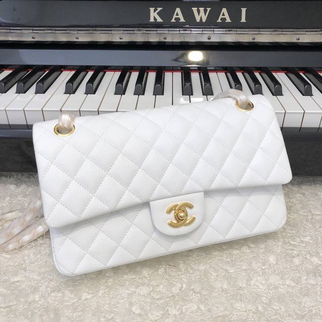 款号6024高端定制品 Chane1 Classic Flap Bag A01112 鱼子酱 演绎了chane1的经典 高雅 简约 精美 专柜同步更新 最新版本