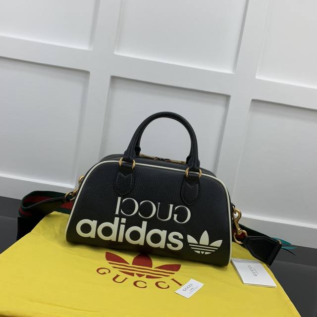 Gucci新款专柜品质 顶级原单货 原厂皮 实物实拍 款号:702397阿迪联名款 克色尺寸 W3 Xh18Xd1 Cm