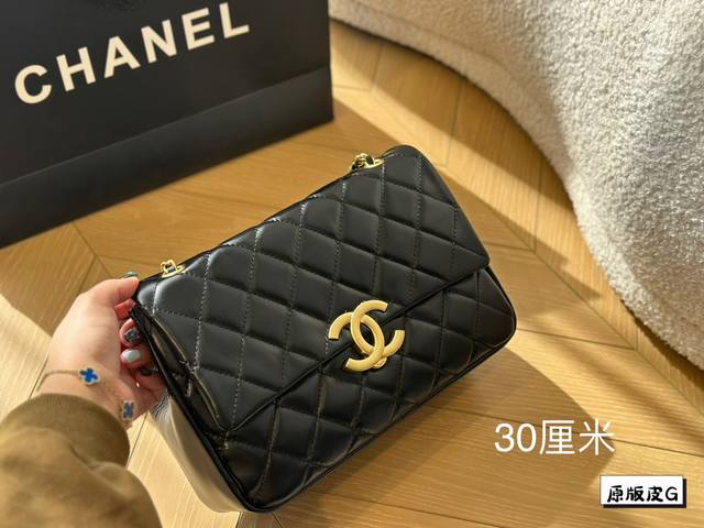 Chanel新品 牛皮质地 时装 休闲 不挑衣服 尺寸30Cm