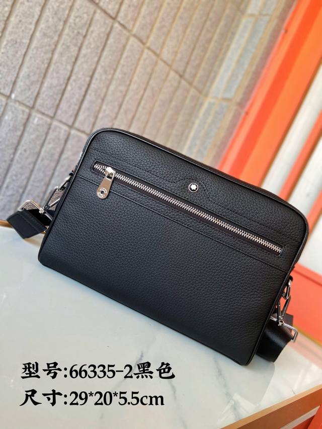 66335-2 Ddd Montblanc 万宝龙 Ddd 材质 头层牛皮 Ddd 用途 斜挎包 单肩背包 旅行包 Ddd 规格 29 20 5 5Cm Ddd