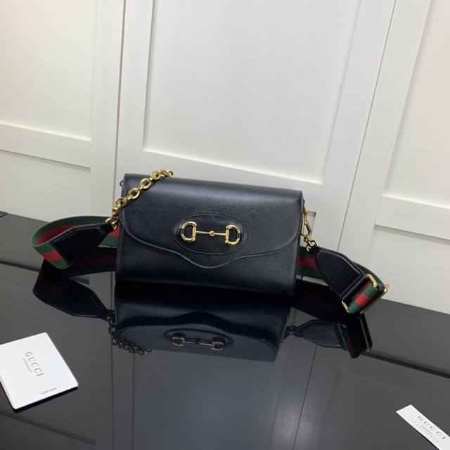 新品 Gucci新款 专柜品质 原厂皮 实物实拍 677286全皮 克皮 白皮 双肩带可拆卸 尺寸 W26Xh16Xd4Cm Ddd