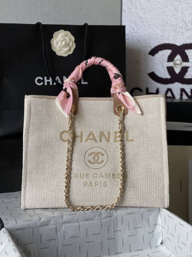 法国高端定制品 Chane1 Classic Bag 66941# 2020年早春新色 Chane1沙滩牛仔帆布包 专柜同步更新 结合一切经典的旅游购物袋系列