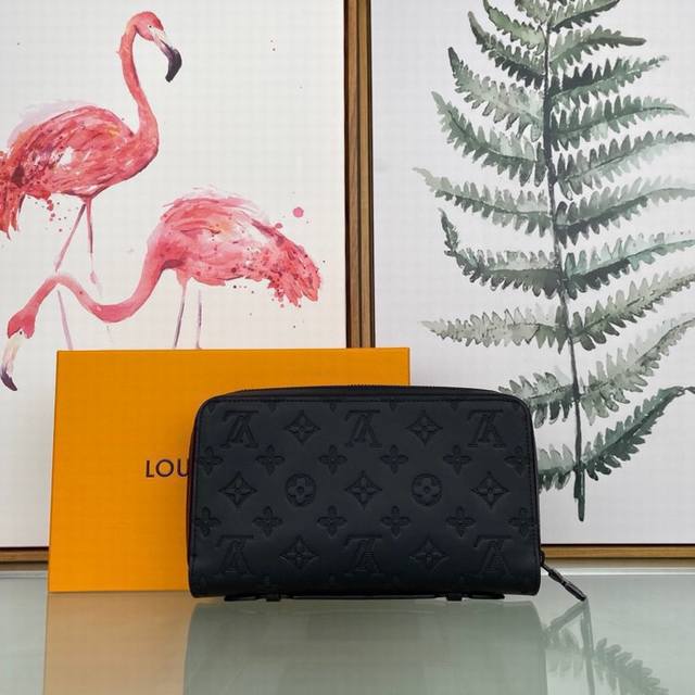 Louis Vuitton 顶级原单 独家背景m41503压花 M61698压花 尺寸:22.0 X 12.0 X 5.0 厘米 超功能zippy Xl可在钱夹