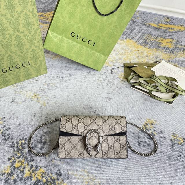 Gucci新款专柜品质 顶级原单货 实物实拍 款号476432啡胶克磨砂皮尺寸 宽16.5X高10X侧宽4.5 出货啦 配礼品盒