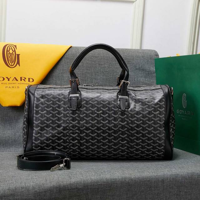 特惠旅行袋 GOYARD 戈雅 成立于1853年，已超过150年的历史，明星同款，过年假期出门不二选择，尺寸：长48高28宽22